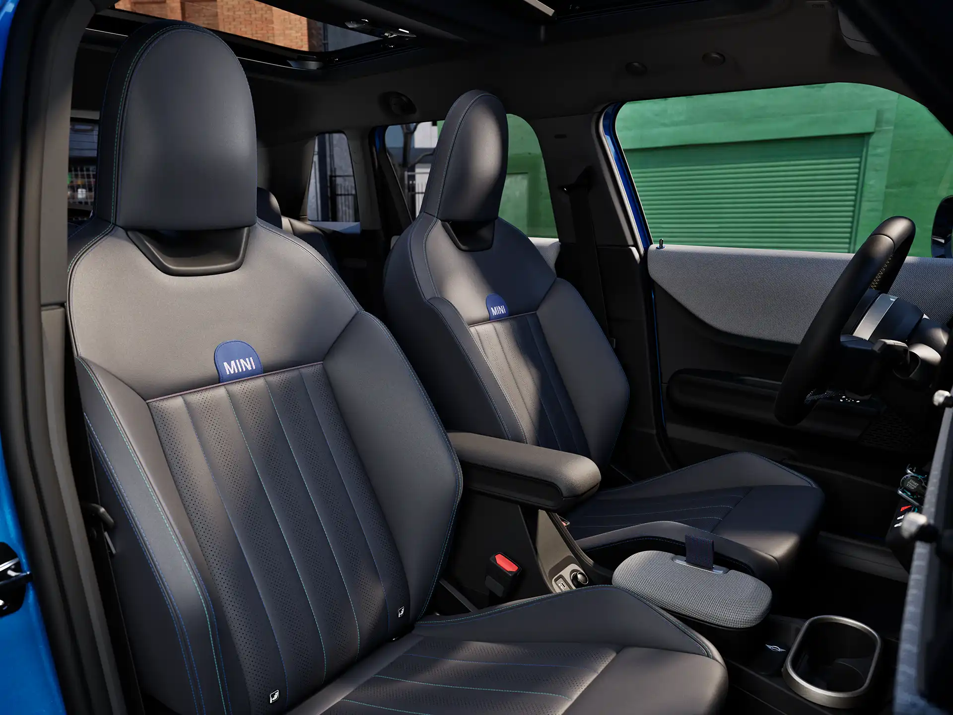 MINI Cooper 5dveřové – Interiér