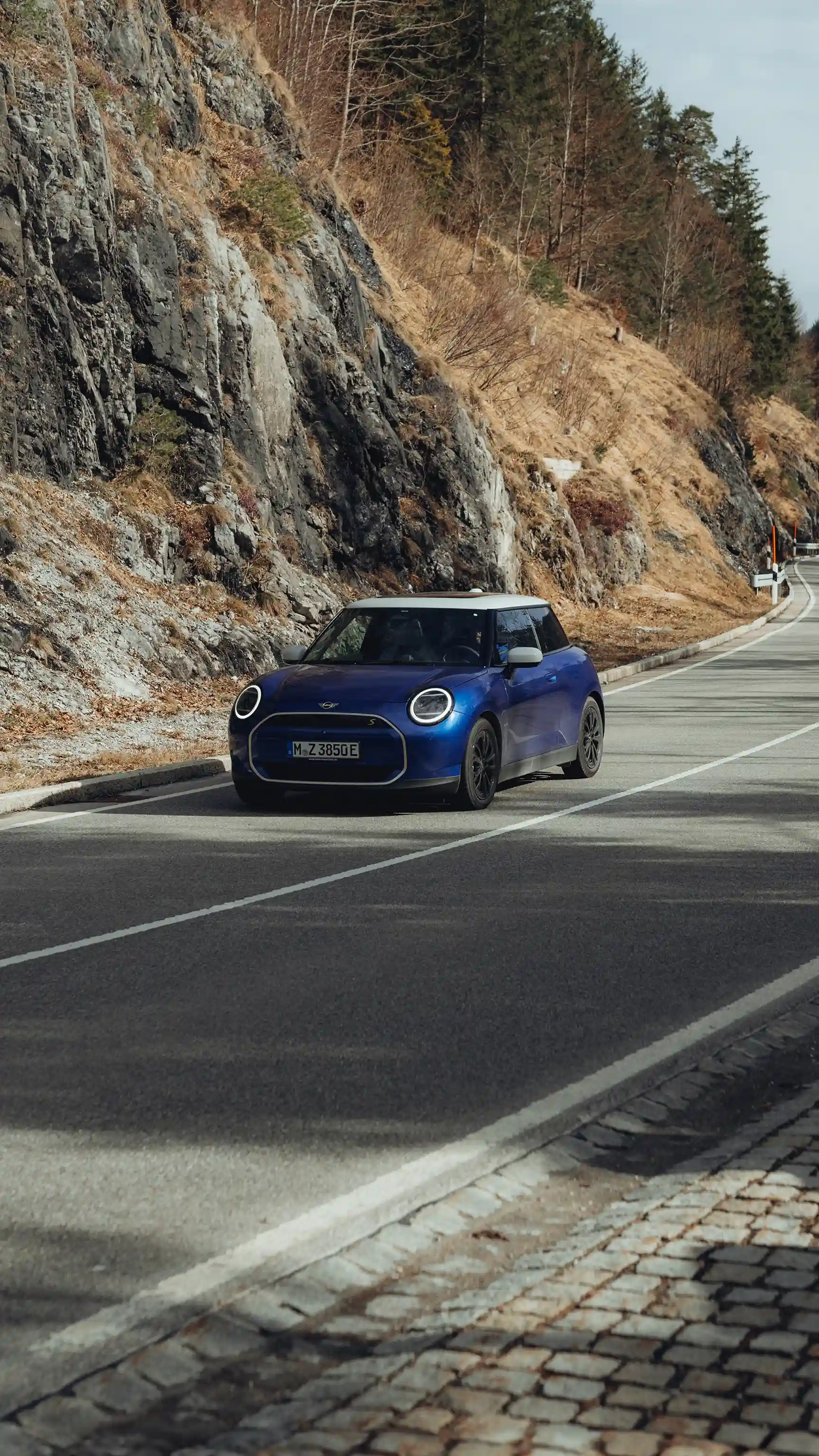 Elektrické MINI Cooper – Asistenční systémy