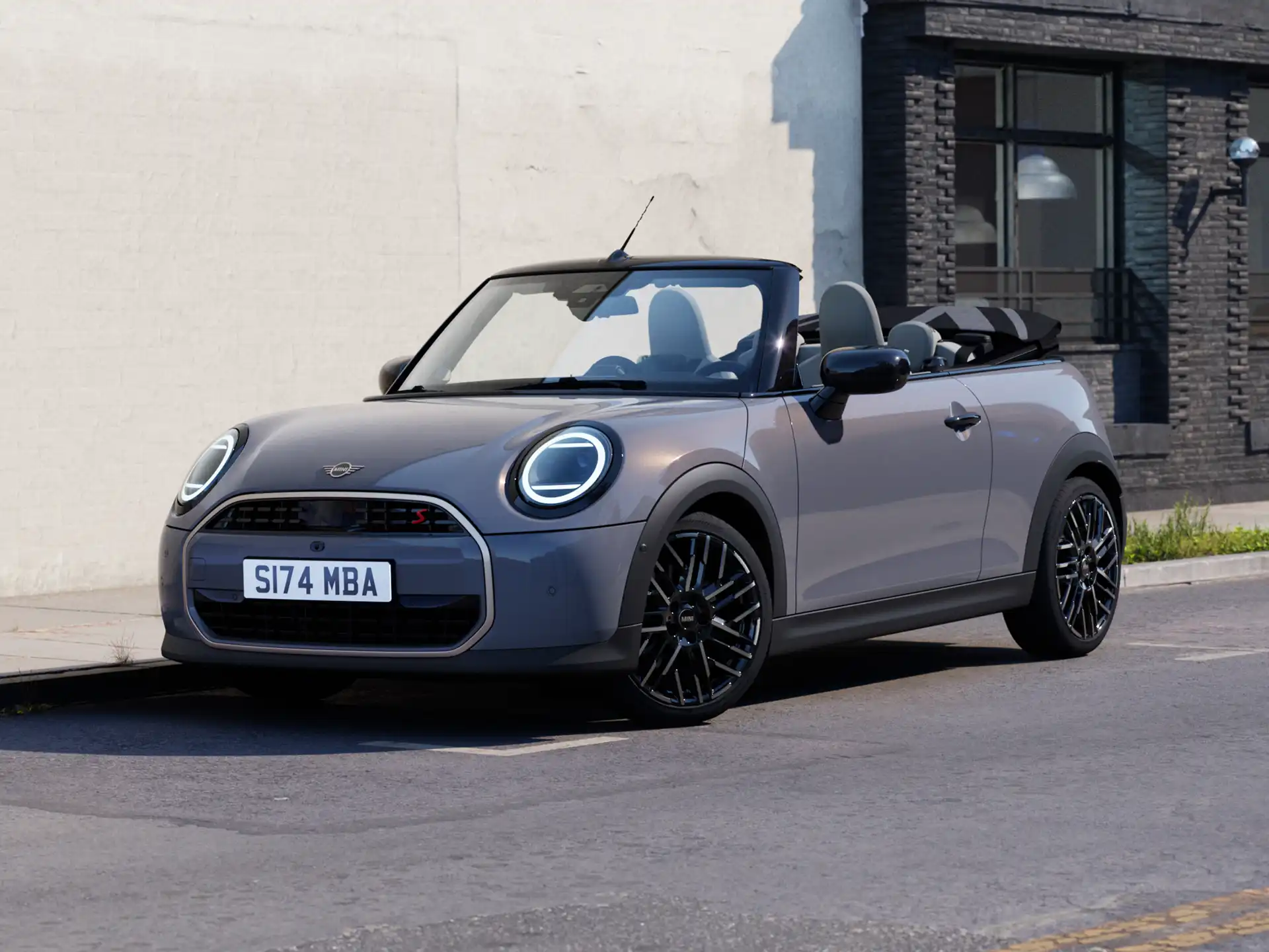 MINI Cooper Cabrio – video