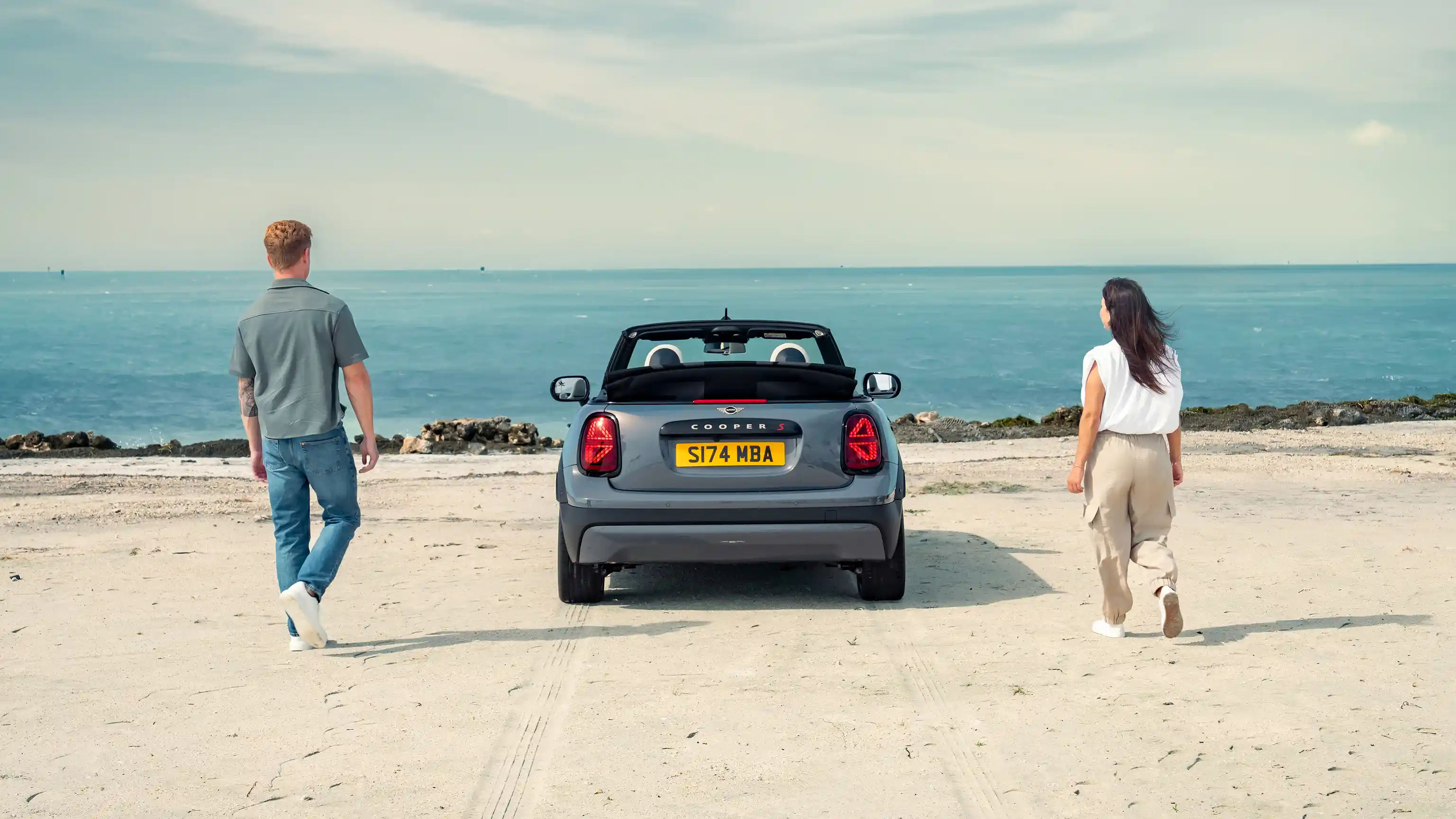 MINI Cooper Cabrio – Pohled zezadu