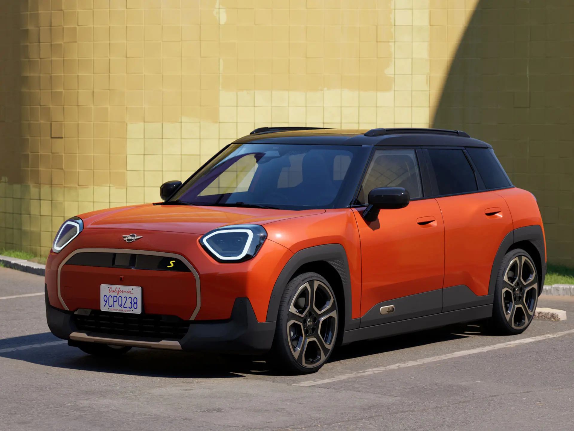 MINI Jaro a léto – MINI Aceman pohled z boku