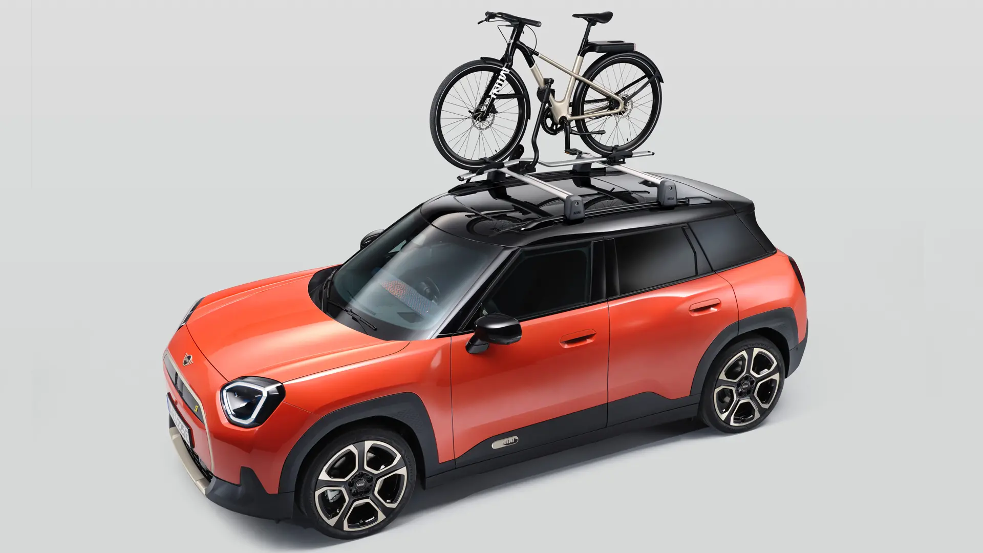 MINI Příslušenství – Střešní nosič kol na mini aceman