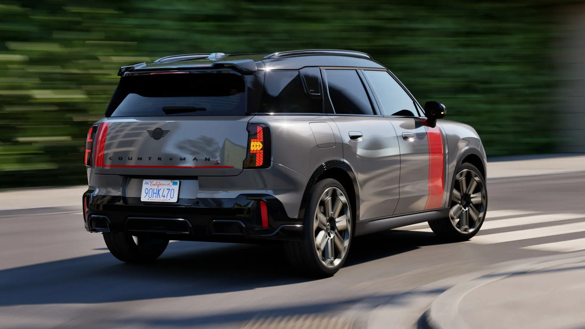 MINI Countryman jedoucí v zatáčce