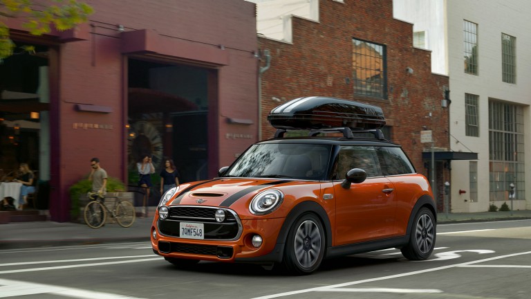 MINI Aftersales - přehled příslušenství - obchod s příslušenstvím