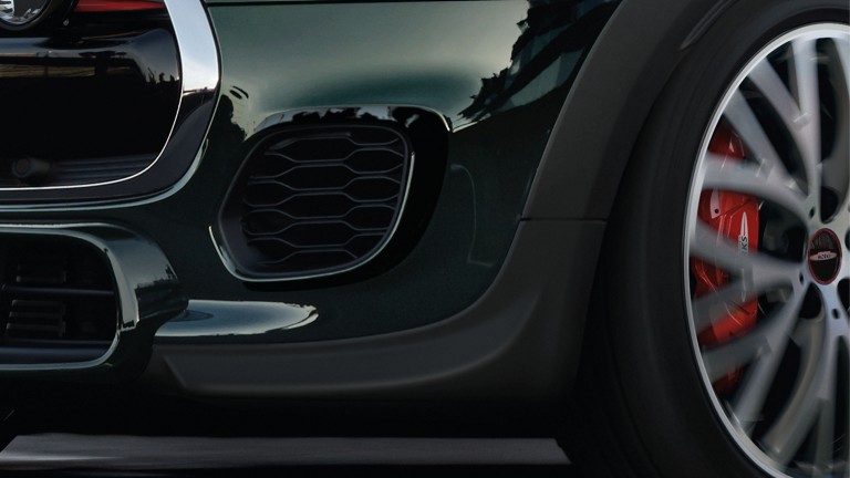 MINI John Cooper Works – černý kit na nárazník – sportovní pruhy