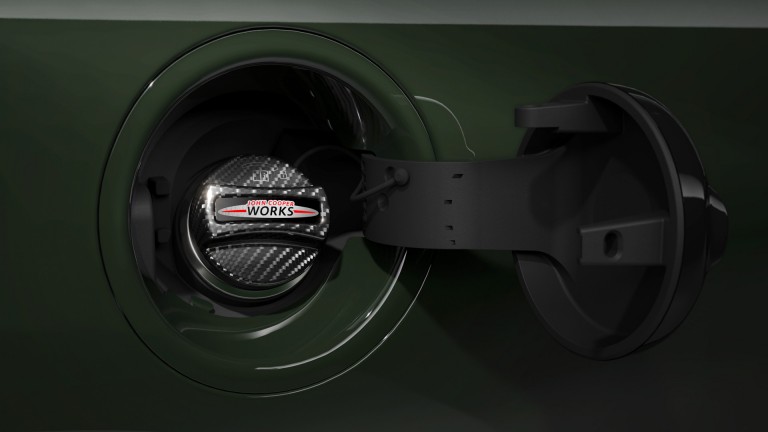 MINI John Cooper Works – stříbrné – víčko nádrže