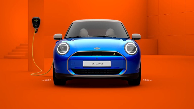 Nové elektrické MINI Cooper.