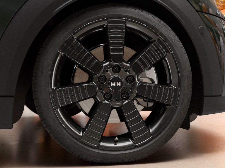 MINI Resolute Edition  – Electric Collection – kola