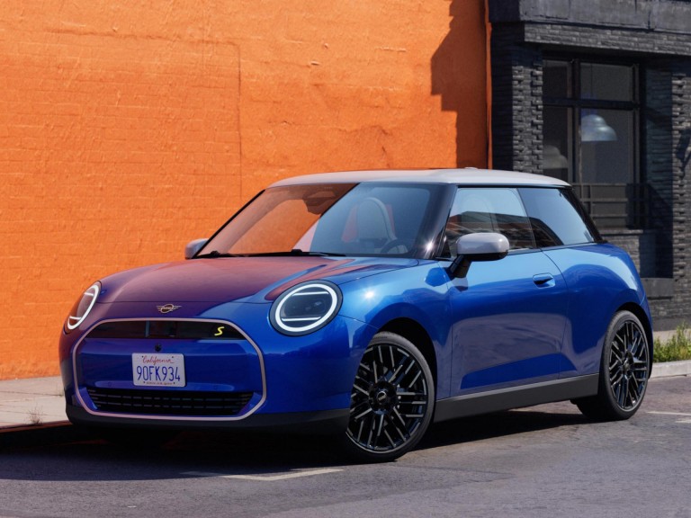 Elektromobilita MINI – rodina – cooper