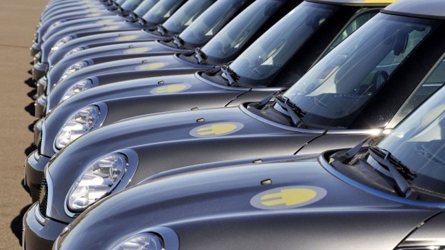 MINI Udržitelnost – časová osa cesty MINI k elektrifikaci – první elektrické MINI v roce 2009