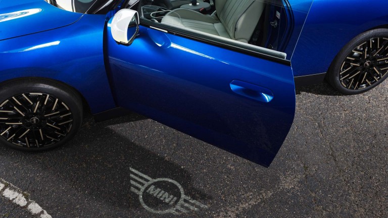 Elektrické MINI – digitální zážitky – digitální klíč plus
