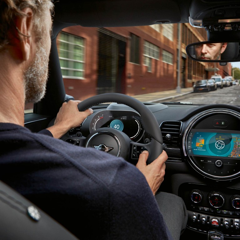 mini connected – hands-free telefonování