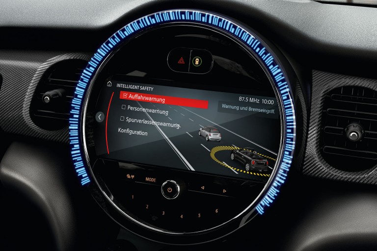 mini connected – online parkovací informace