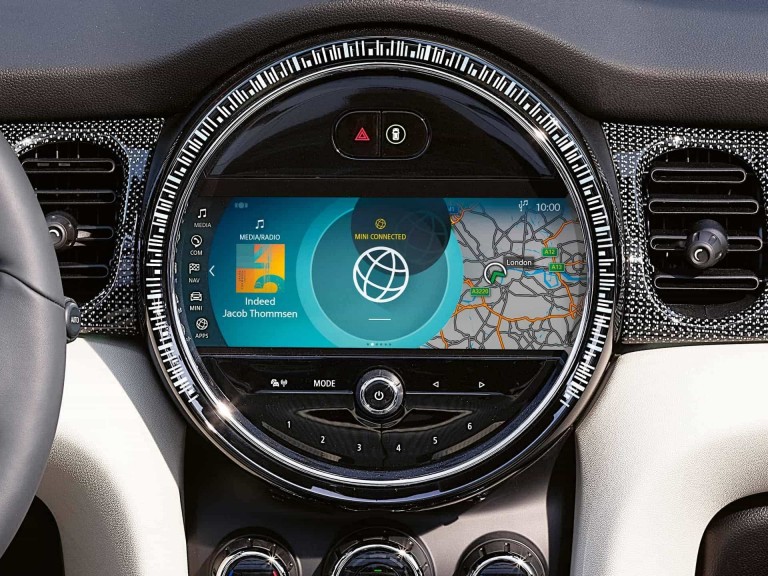 MINI Connected – MINI kokpit – rozpoznávání hlasu