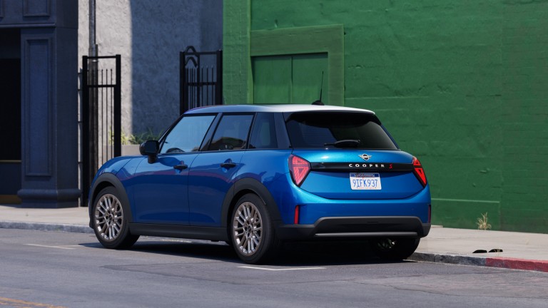 MINI Cooper 5dveřové – Financial Services – přehled – financování úvod