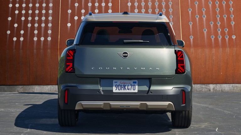 MINI Countryman – mozaika - prostor & variabilita